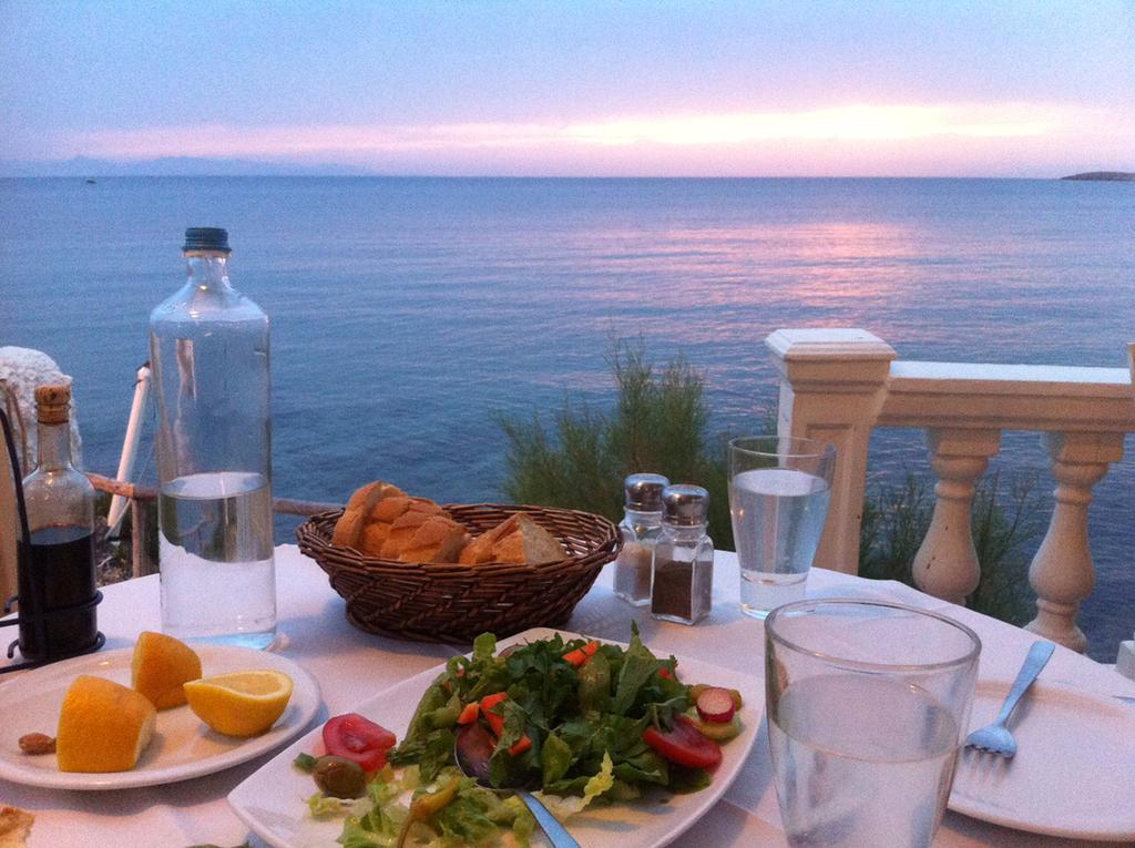 Villa Dendron Agia Marina  외부 사진